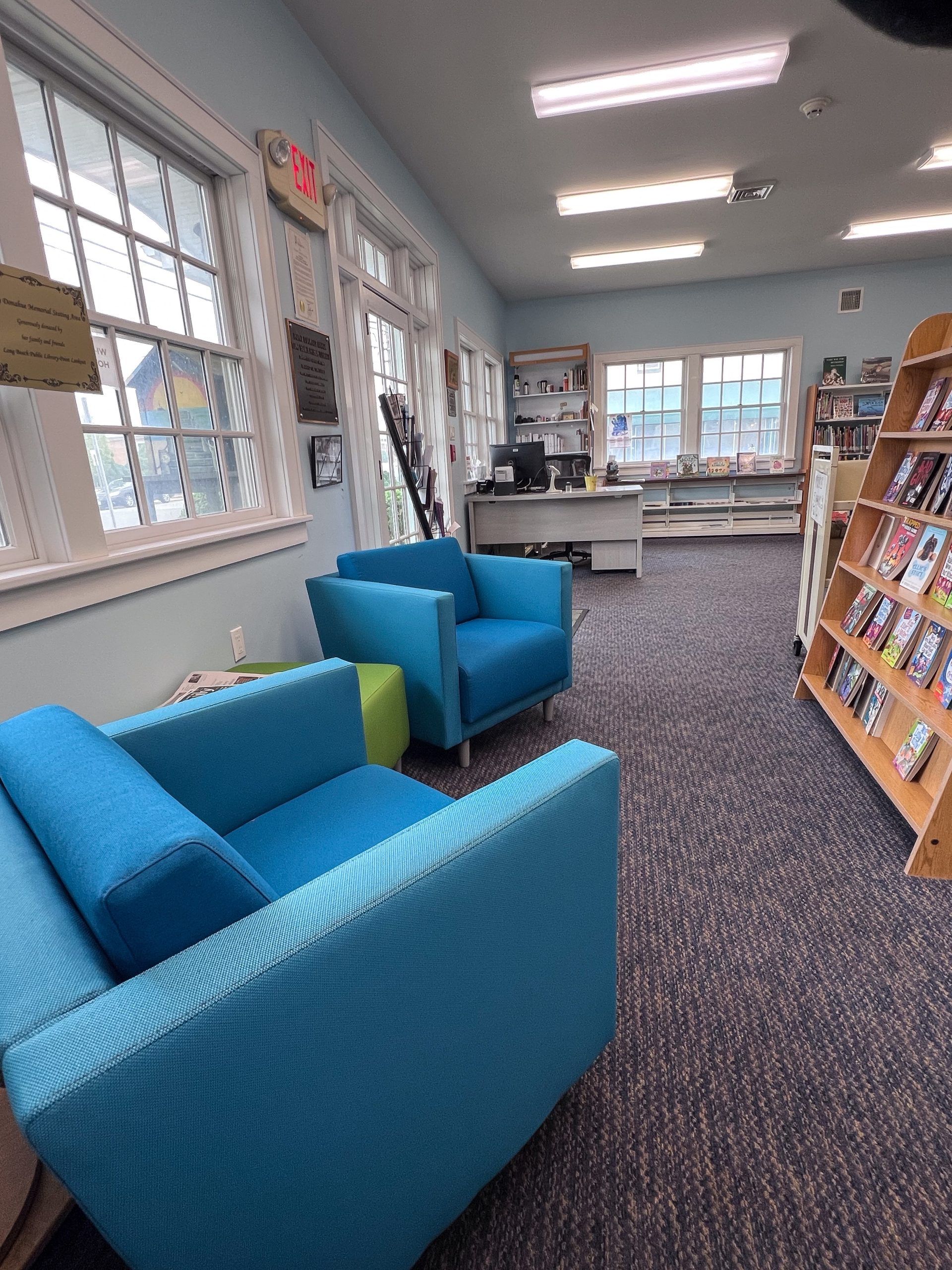 Comfy sitting area with two chairs at the Point Lookout Branch